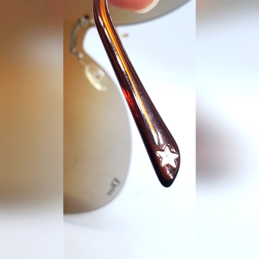 Dior Gold-Toned Oversizes Sunglasses For Women - Picture 9 of 10